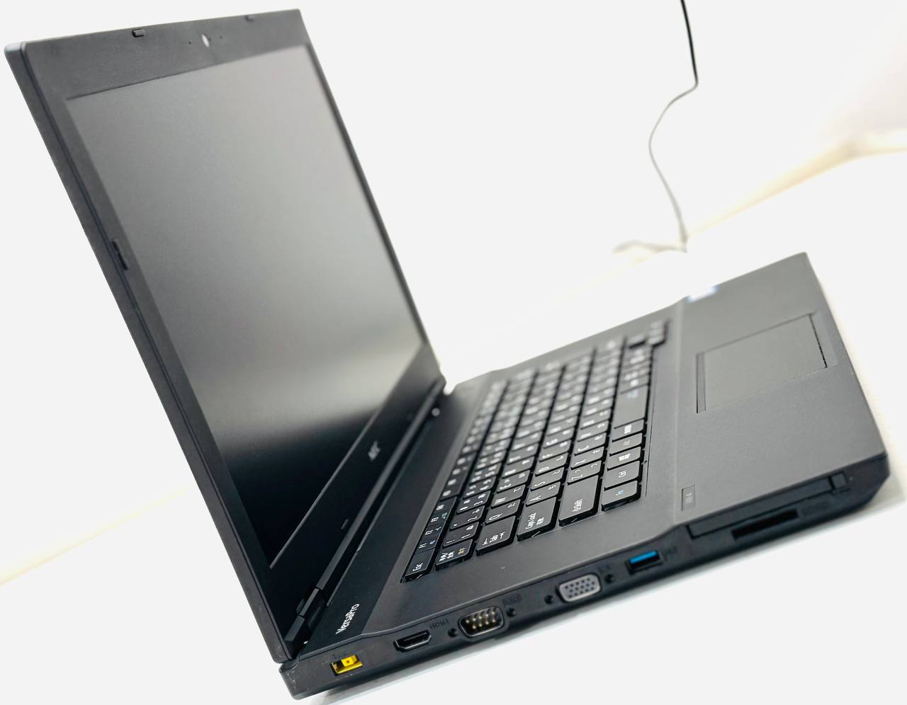 ترب دیوار شیپور لپ تاپ استوک آنلاین دانش آموز مدارس