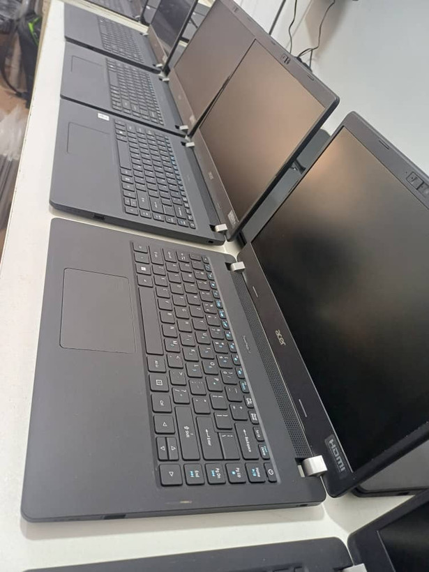 مدارس دانش آموز دانشجو برنامه نویسی ترید ترب لپ تاپ آنلاین